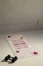 I Want a Latina Grip Towel