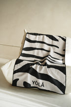 Couture - Grip Towel