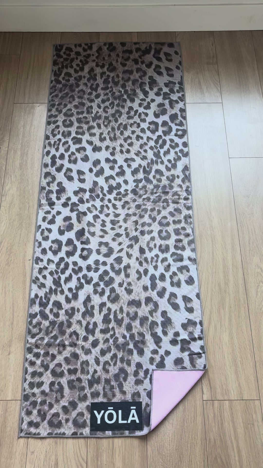 Leopard - Grip Towel